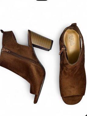 A.n.a Muse DK Cognac Open Toe Heeled Bootie Women’s Size 8